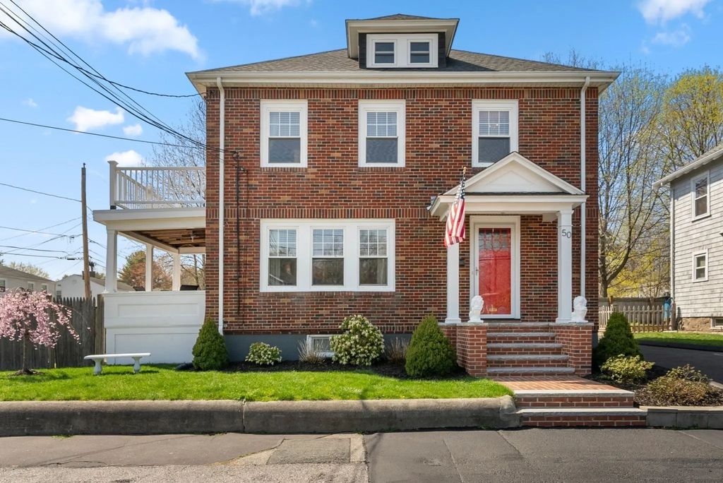 50 Hillside Rd, Dedham