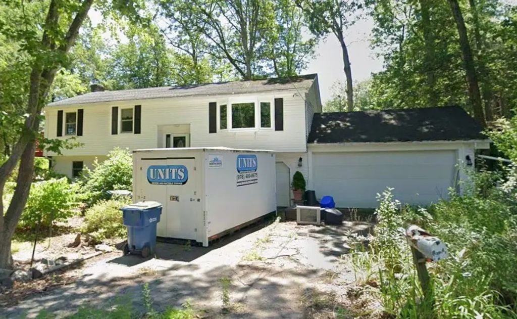148 Rogers St, Tewksbury