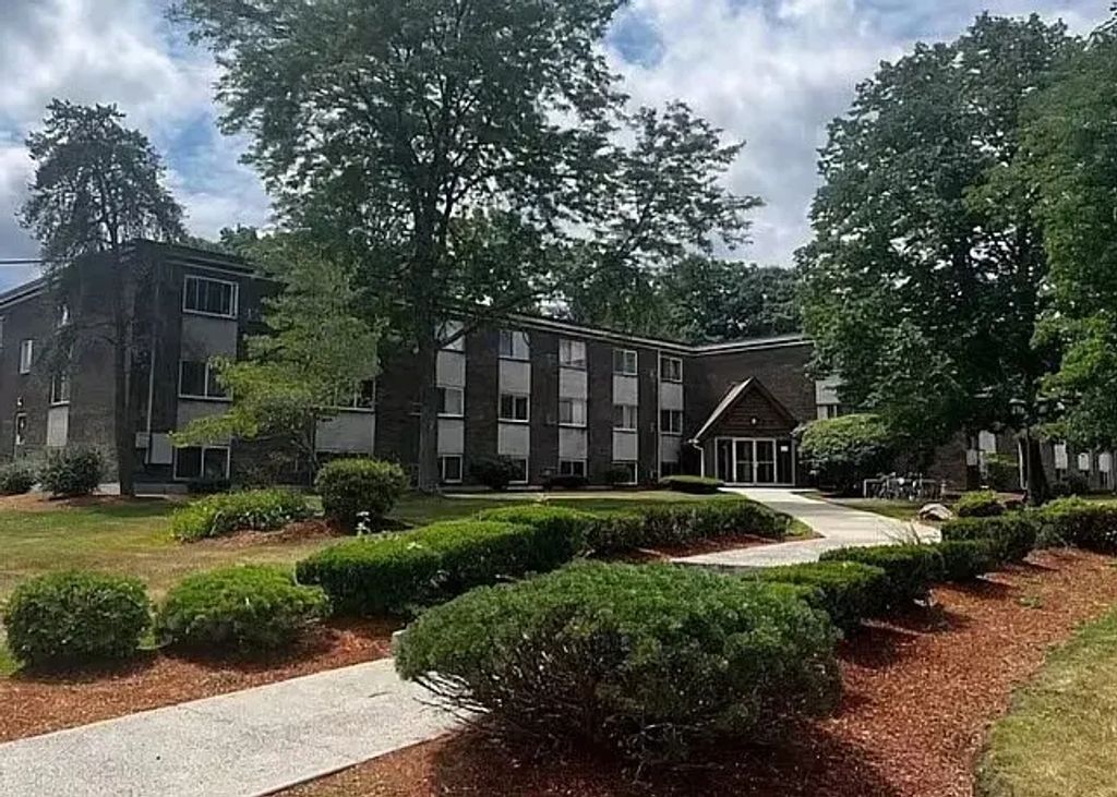 9 Weld St #11, Framingham