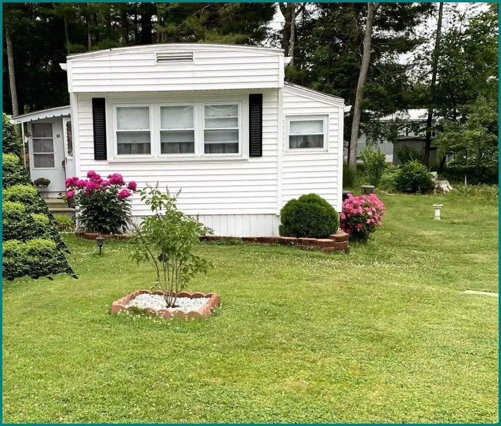 21 Parkwood Drive, Halifax