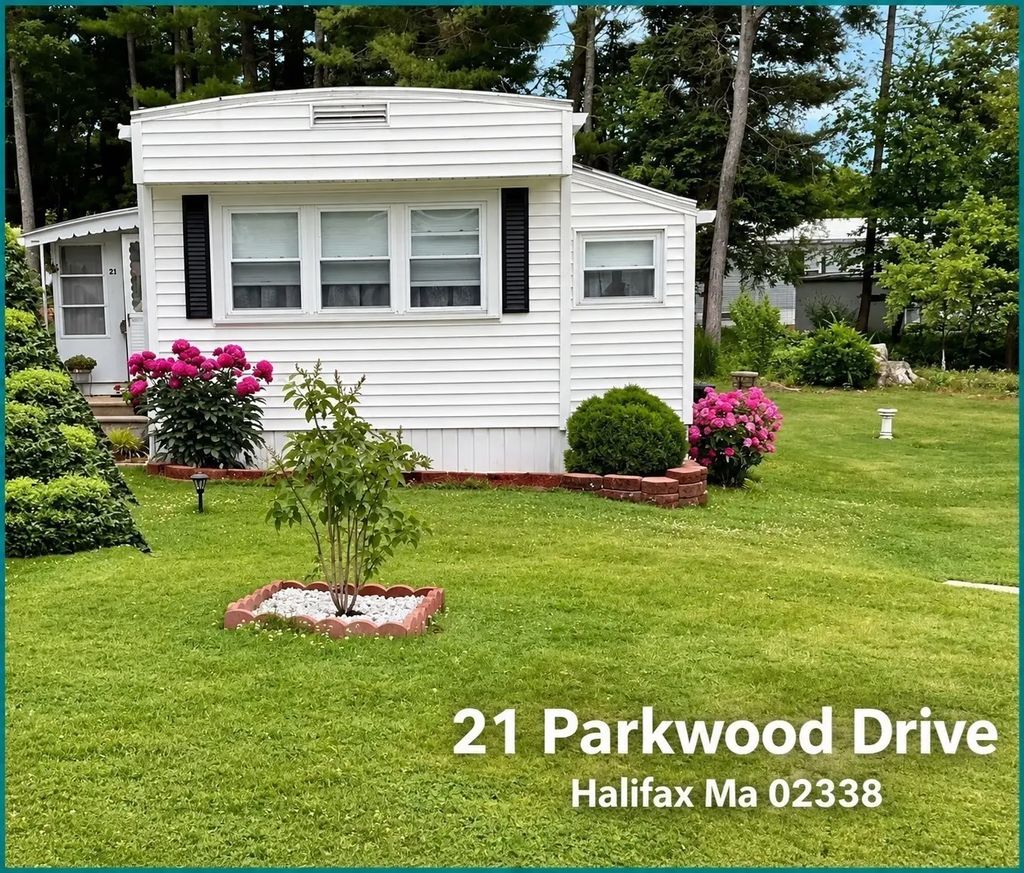 21 Parkwood Drive, Halifax