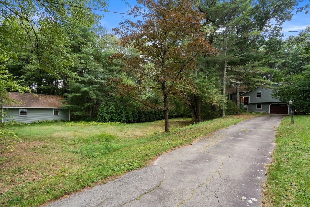 145 White Pond Rd, Hudson