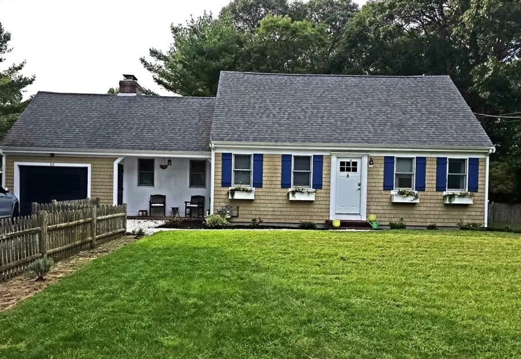 55 Deerfield Rd, Barnstable