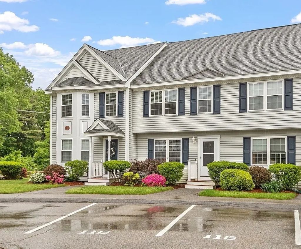 11 Merrimac Way #b, Tyngsborough