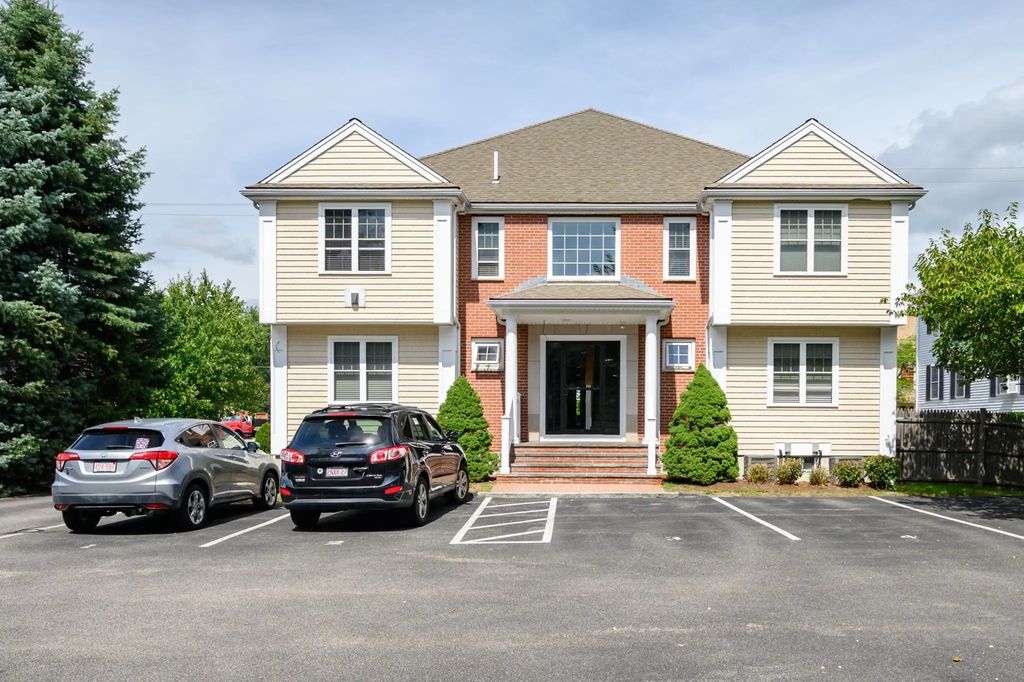 289 North Ave, Abington
