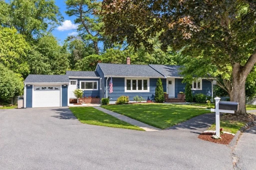 20 Viking Rd, Saugus
