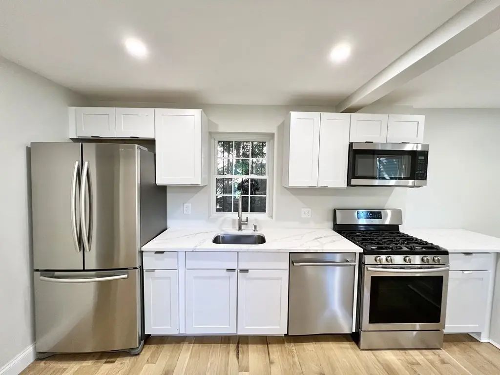 6 La Grange Pl, Boston