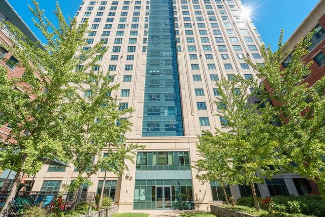 1 Nassau St #1002, Boston