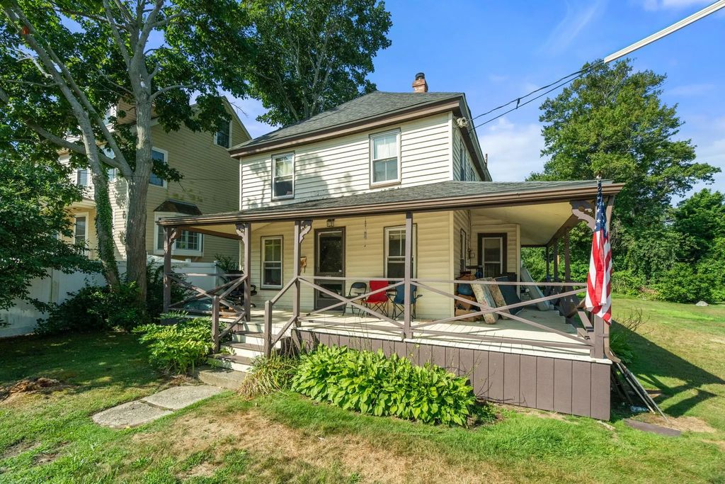 85 Hatherly Rd, Scituate