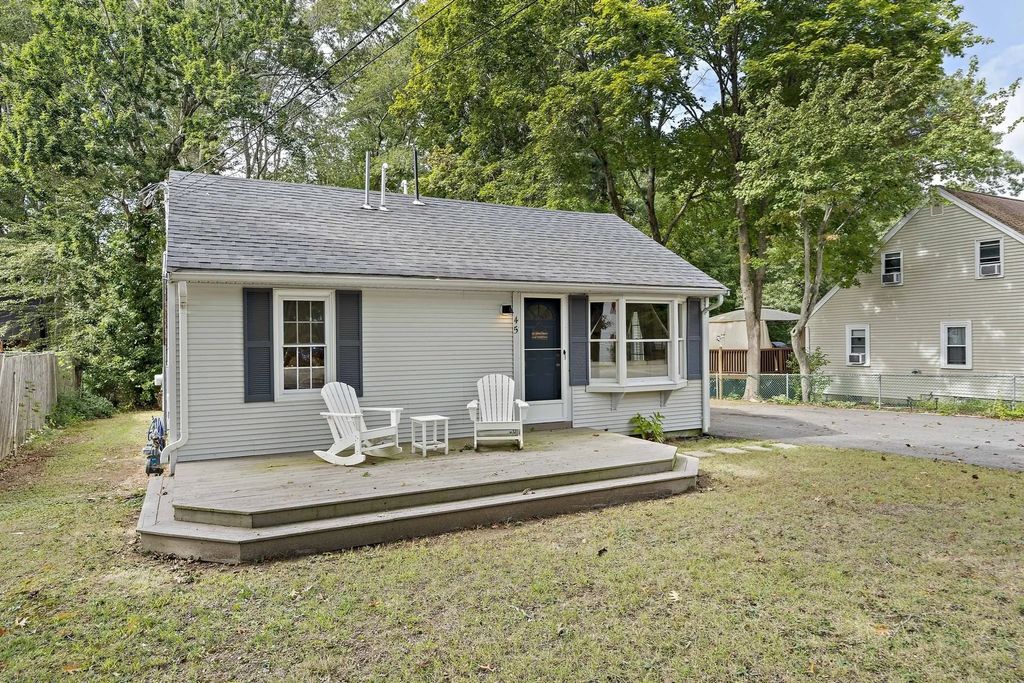 45 Coleman St, Abington