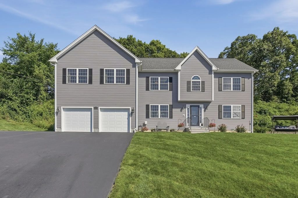 176 Southold Road, Auburn
