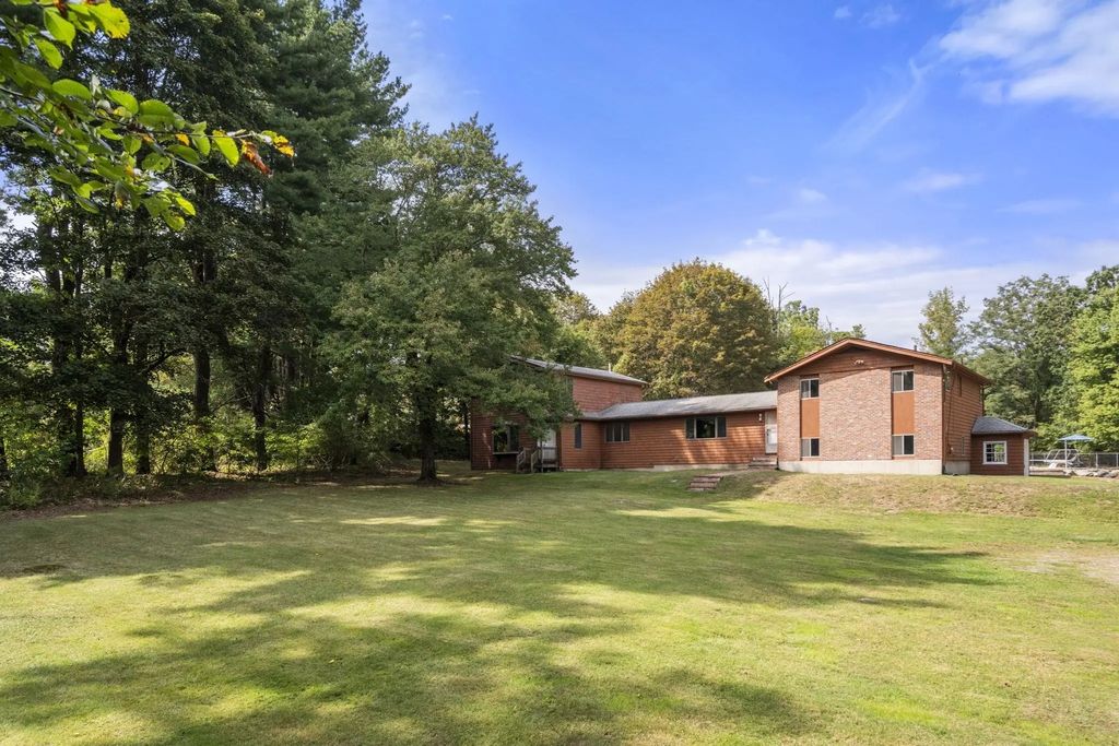 444 Clapboardtree Street, Westwood