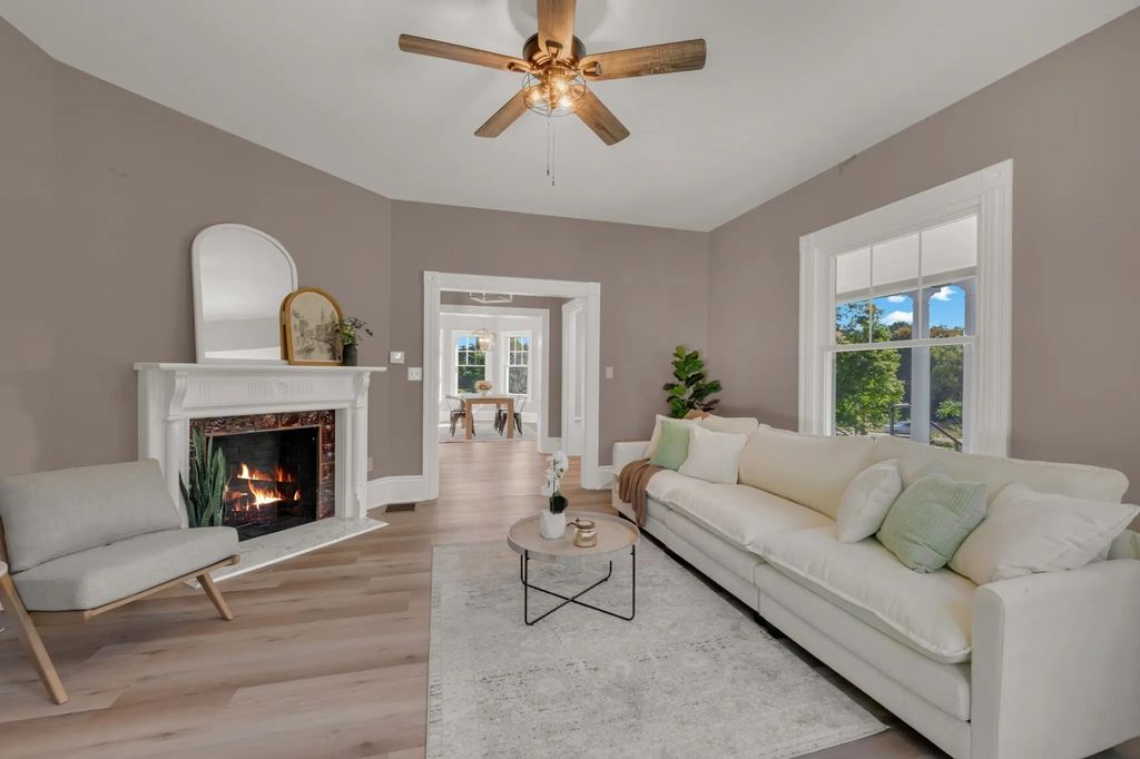 763 Massachusetts Avenue #a, Lunenburg