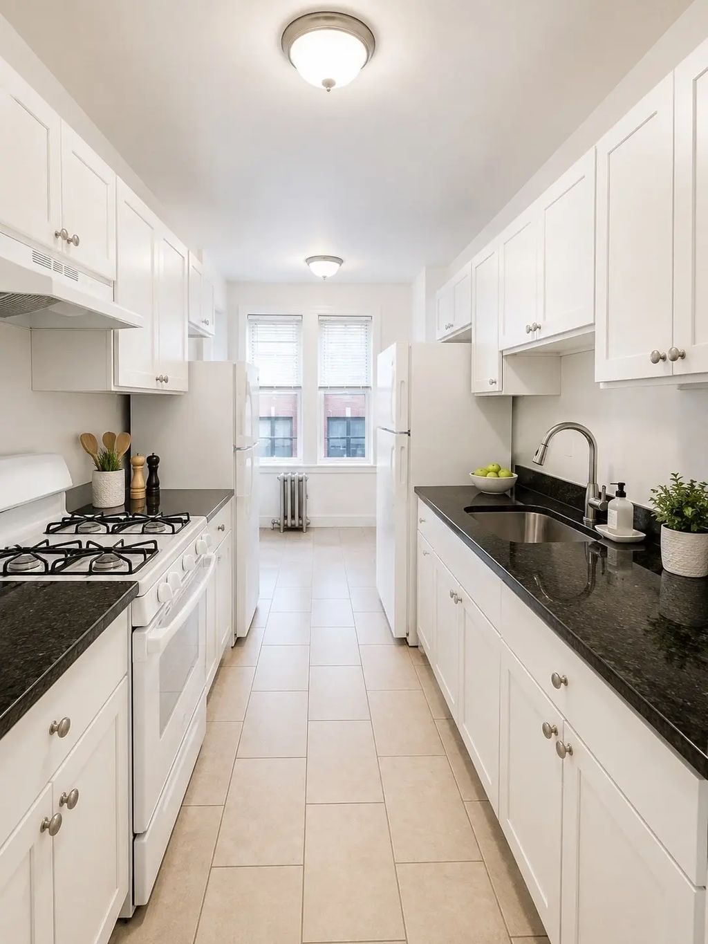 10 Yeamans St #23, Revere