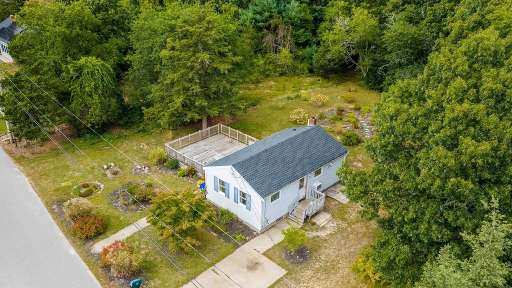 44 Avenue A St, Wareham