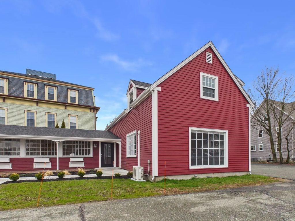 680 High Street #b, Westwood