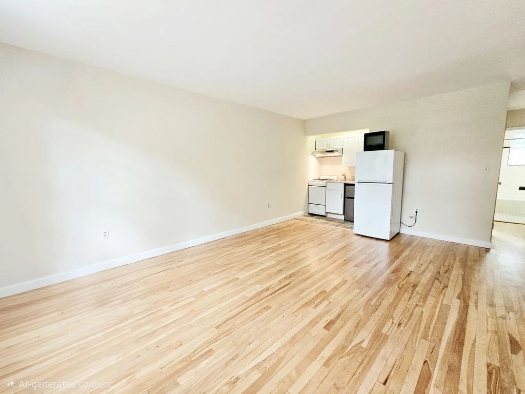 42 Dean Rd #5, Brookline