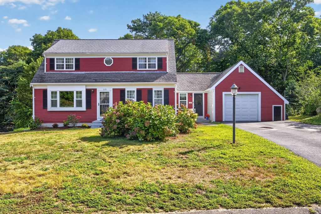 115 Dove Hill Rd, Falmouth