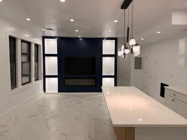 22-a Crawford St, Boston