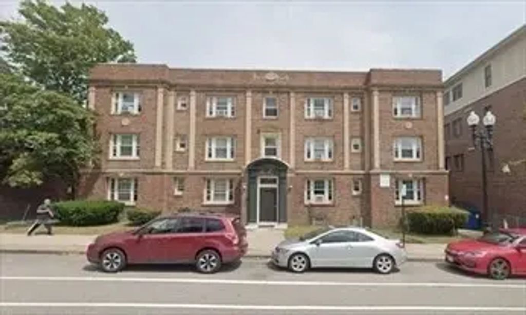 100 Washington Street #27, Quincy