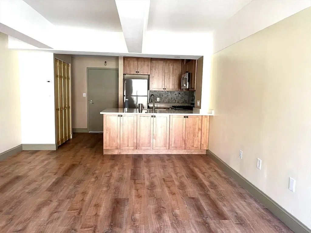 42 Eighth #4406, Boston