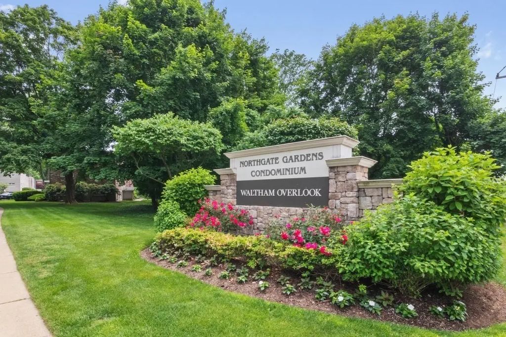 56 Jacqueline Rd #8, Waltham