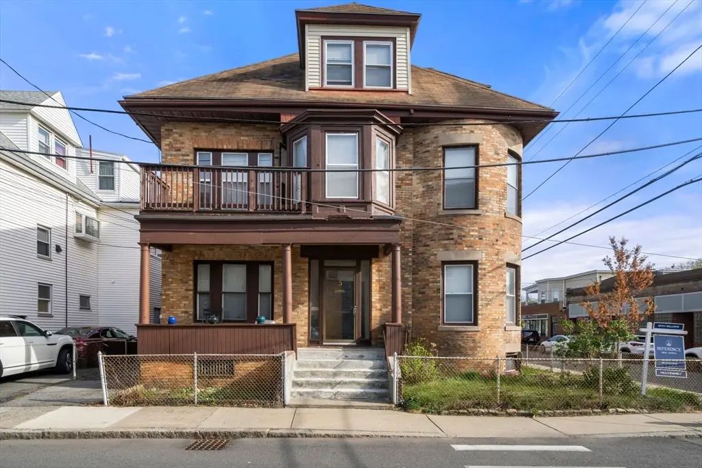 304 Shirley Street, Winthrop