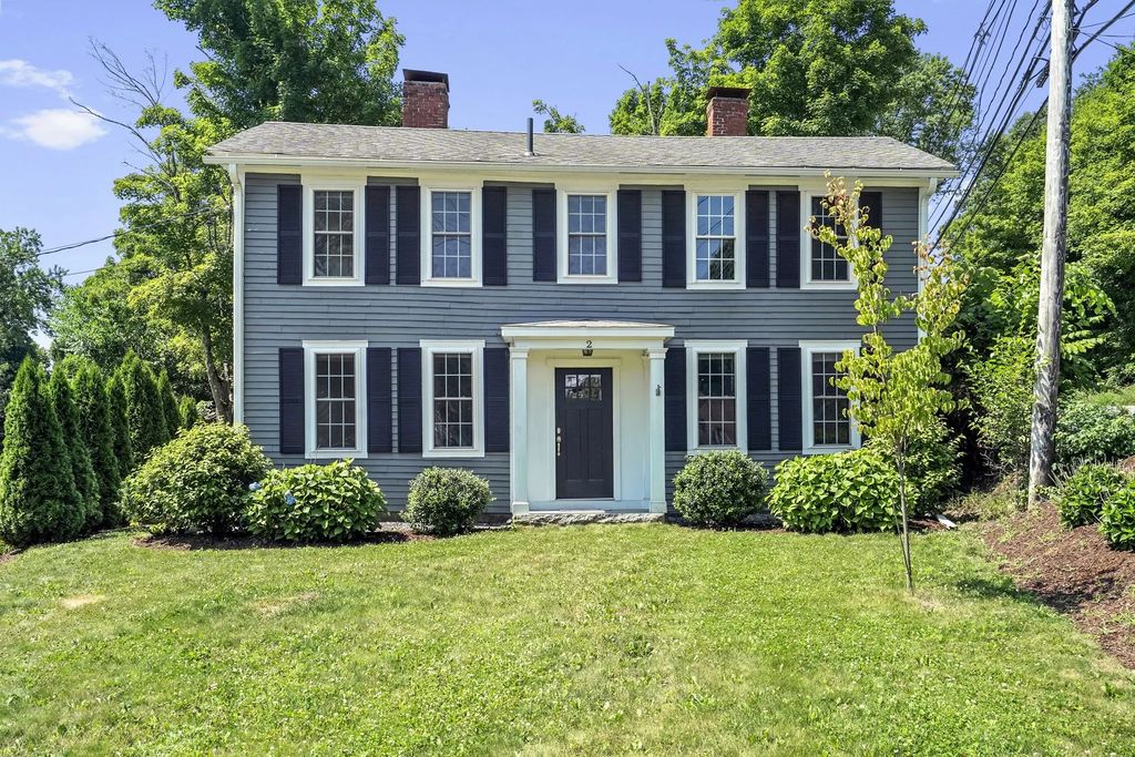 2 Princeton Rd, Sterling