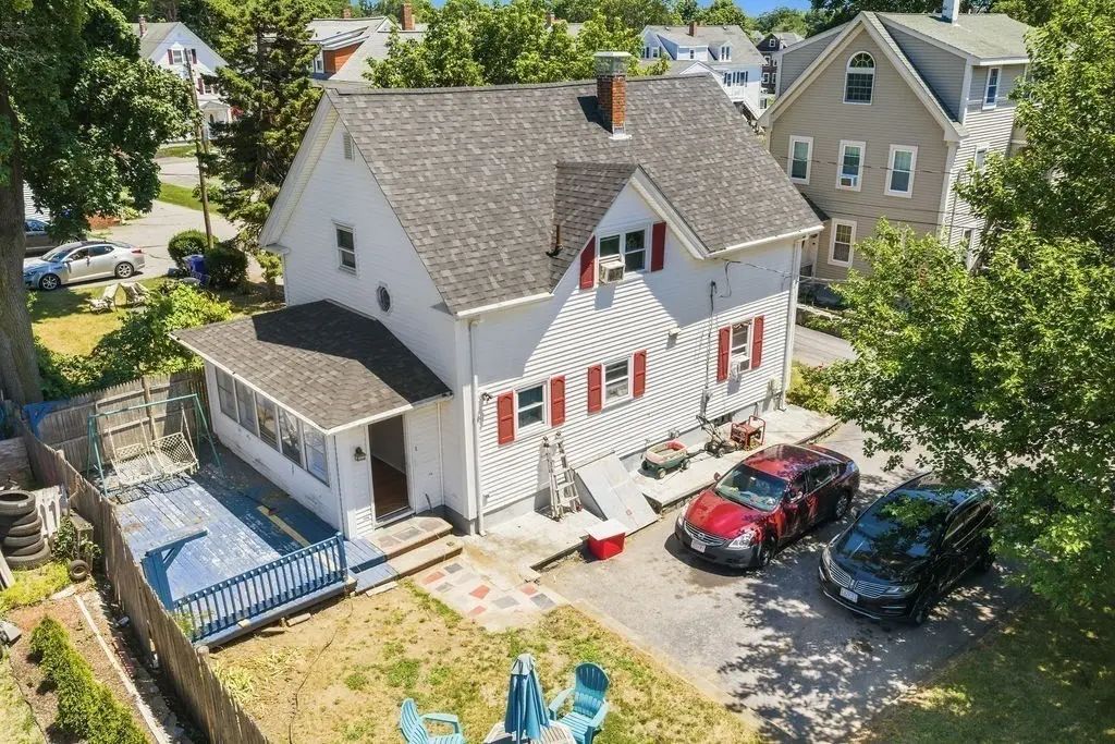 7 Woodwards Ln, Taunton
