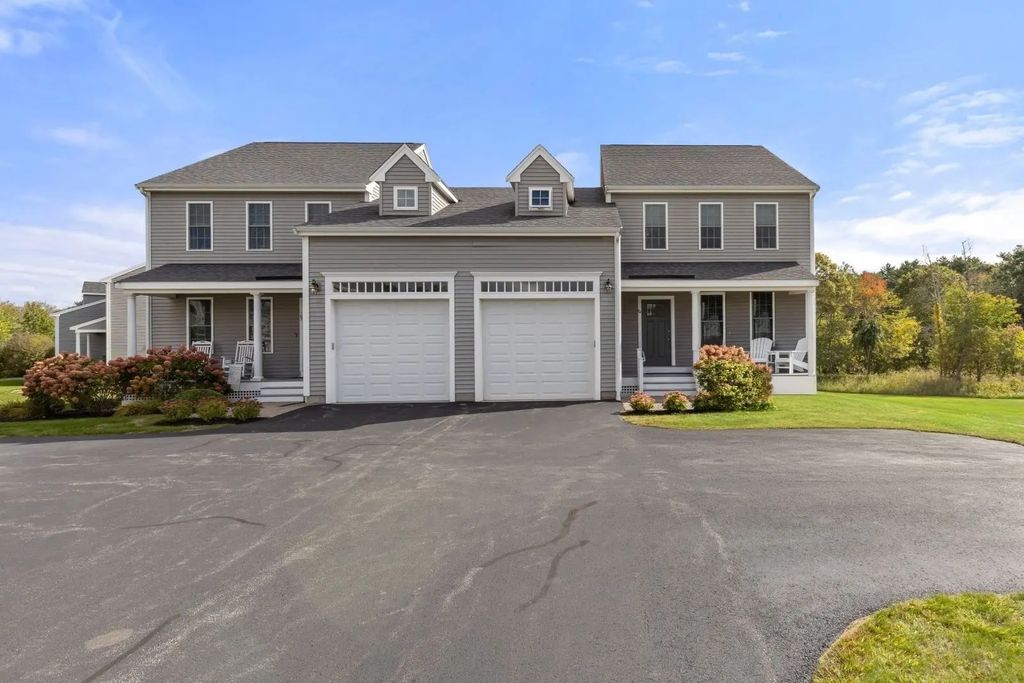 101 Sawmill Ln #101, Hanson