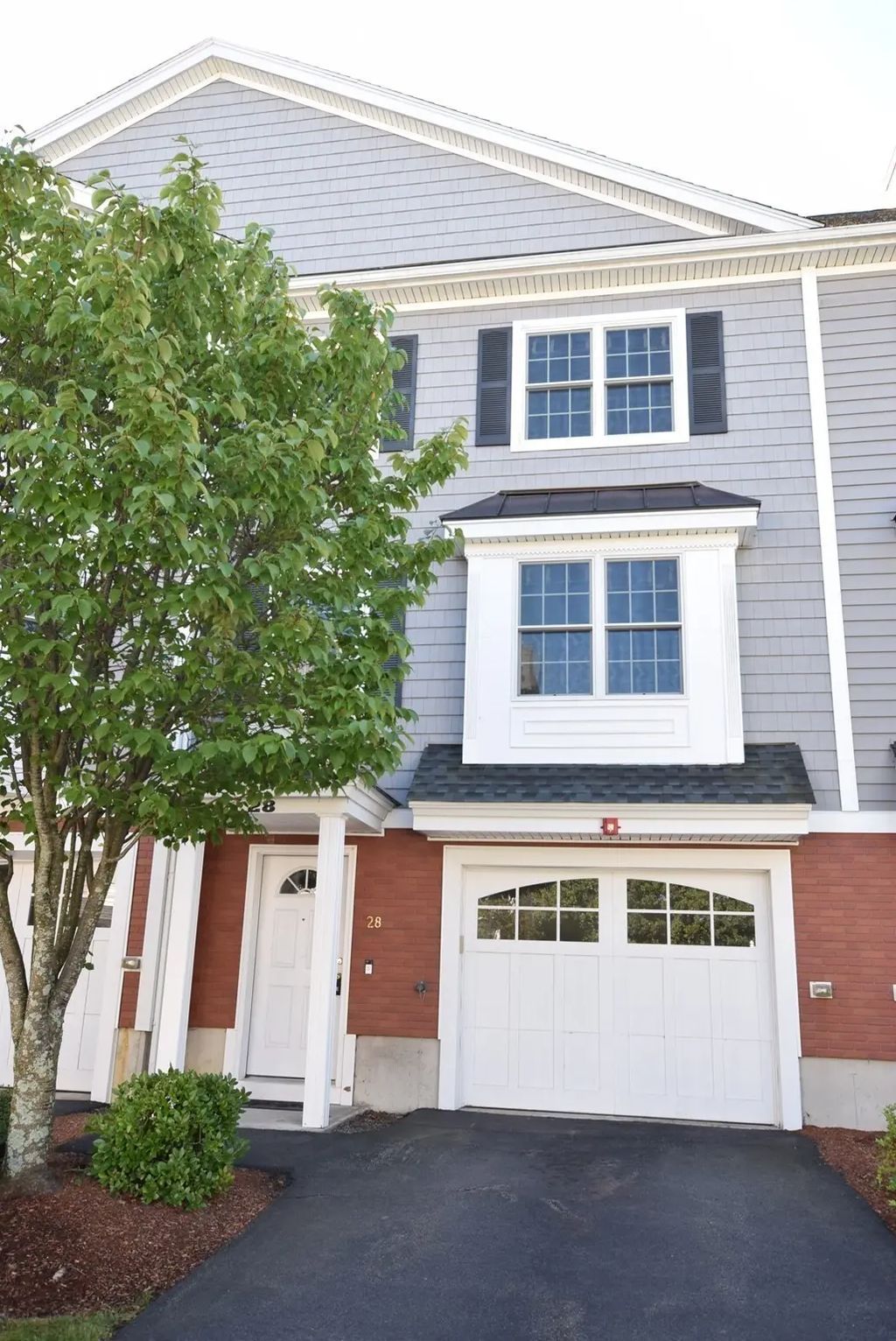 1975 Middlesex St #28, Lowell