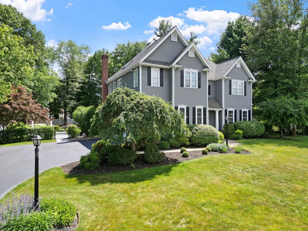 5 Wildebrook Rd, Medway