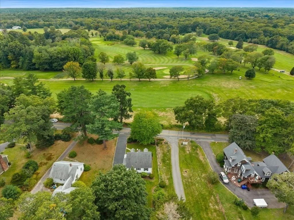 48 Davis St, Taunton