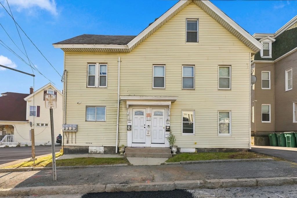 114-116 Laurel St, Fitchburg