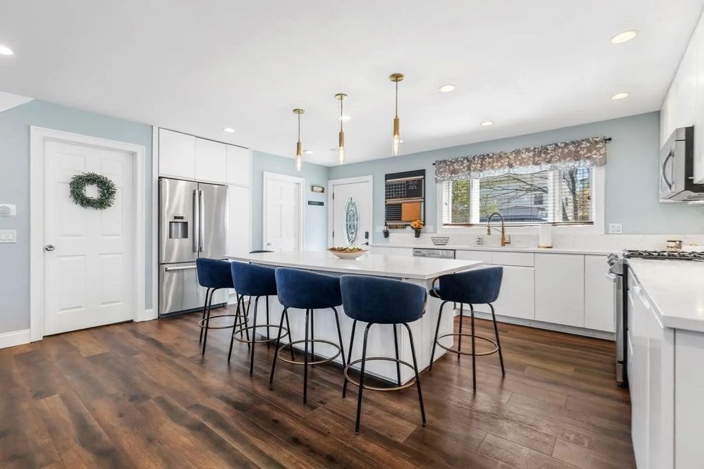87 Alpine Pl #87, Franklin