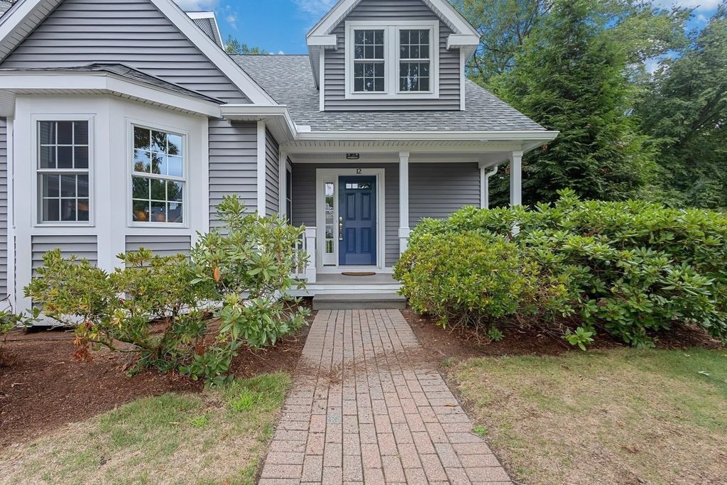 12 Highcroft Way #12, Hopkinton