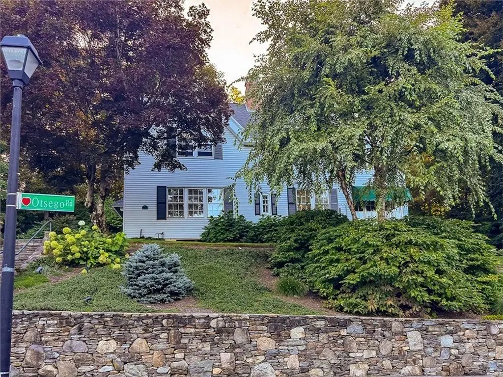 39 Otsego Road, Worcester