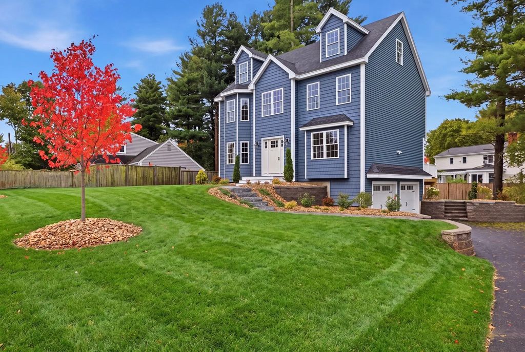 11 Hutchins Circle, Lynnfield