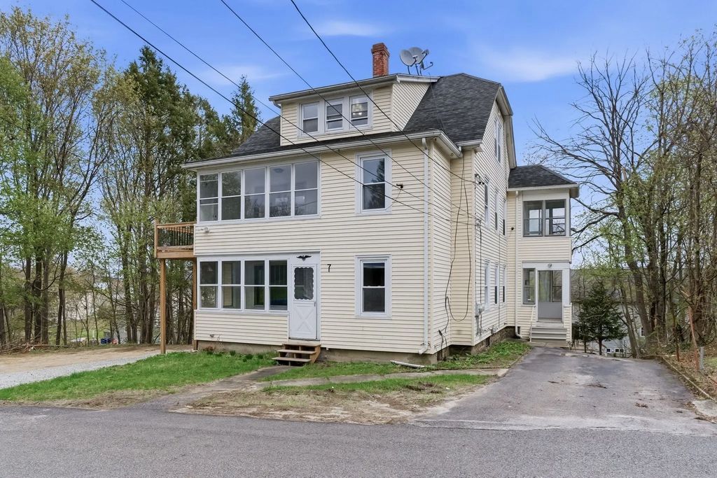 7 Third Avenue, Dudley
