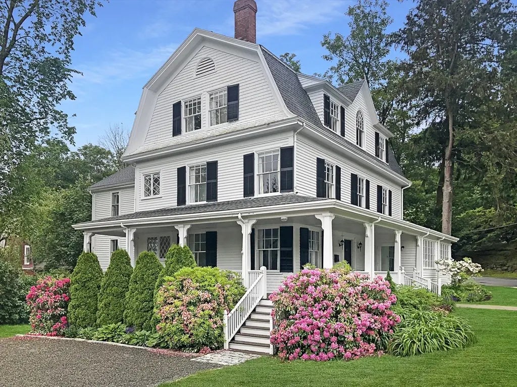 2 And 2a Harbor Street, Manchester