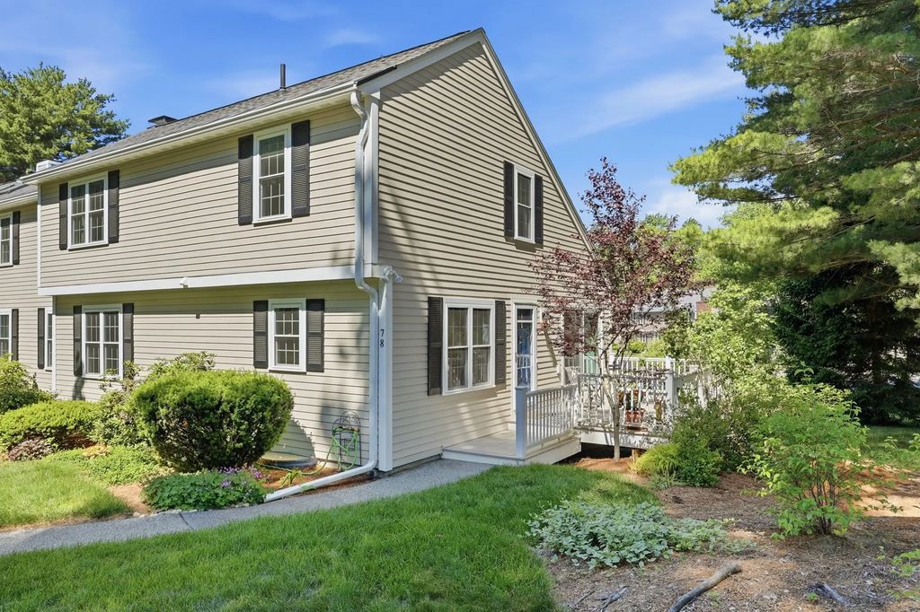78 Macintosh Ln #78, Boxborough