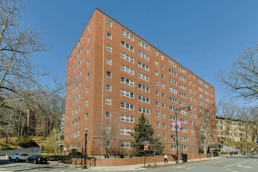1600 Beacon Street #1009, Brookline