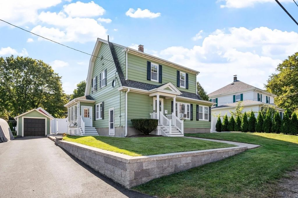 48 Walnut St, Hudson