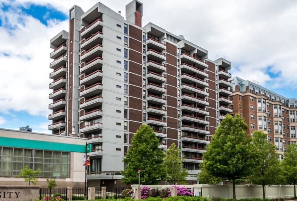 566 Commonwealth Ave #l101, Boston