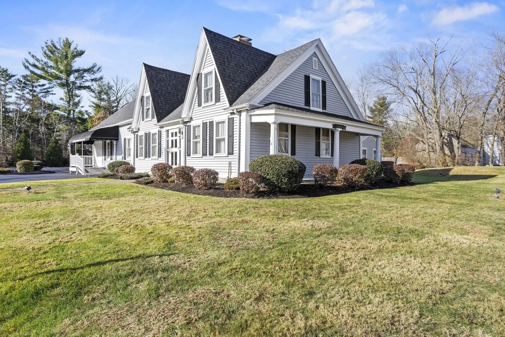 4 W Washington St, Hanson