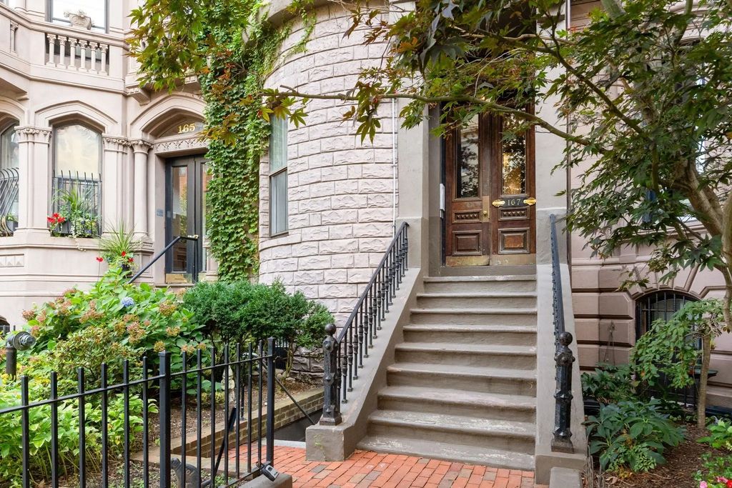 167 Beacon St #1/3, Boston
