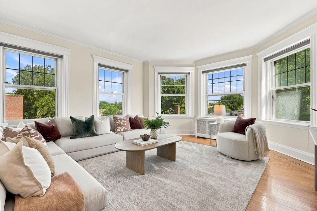59 Alton Pl #5, Brookline