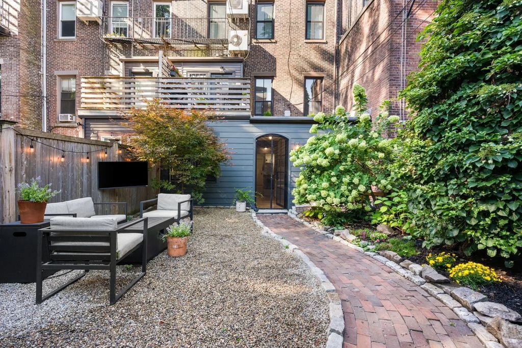 512 Massachusetts Ave #1, Boston