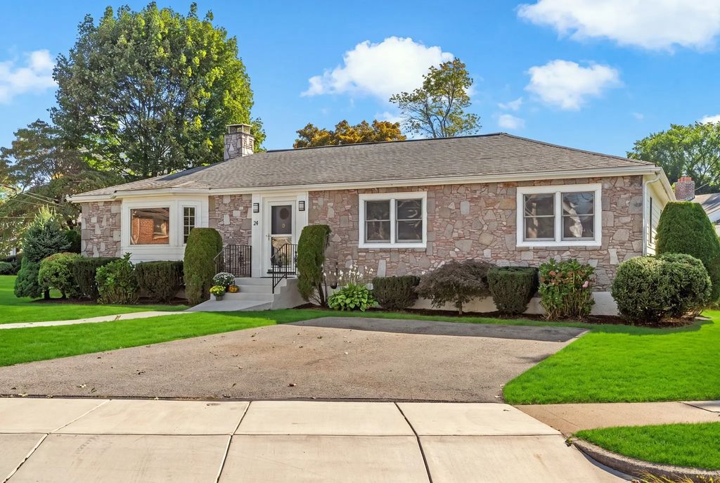 24 Great Meadow Rd, Newton