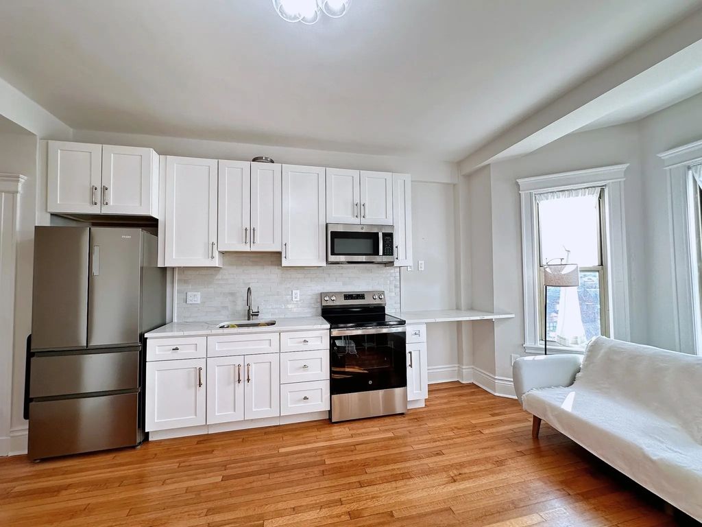 270 Huntington Ave #706, Boston